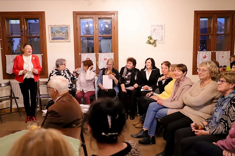 "Krrrolkodyla daj mi luby…. Czyli ....."