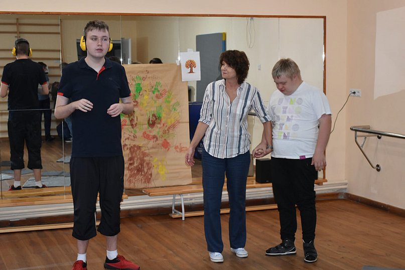 Stacja Autyzm: Jestem społeczny