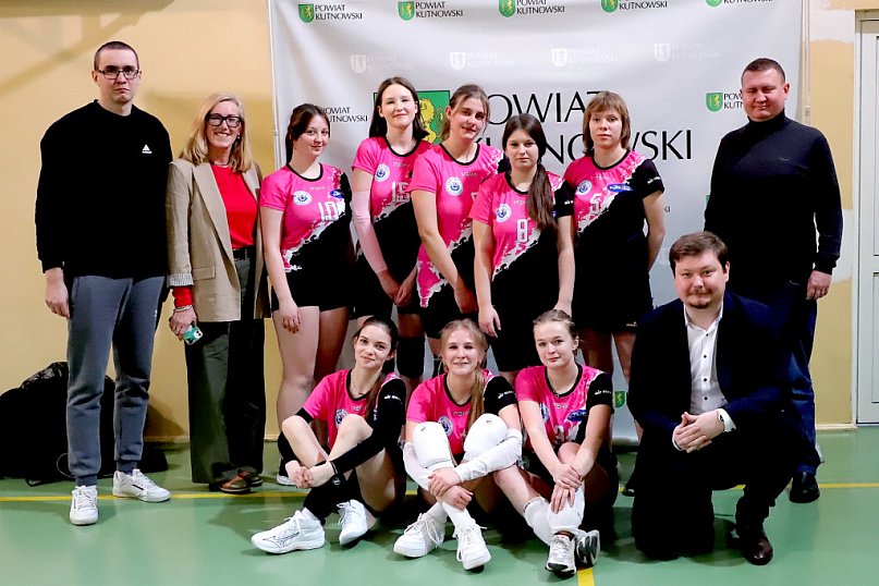 Nagrody turnieju siatkówki