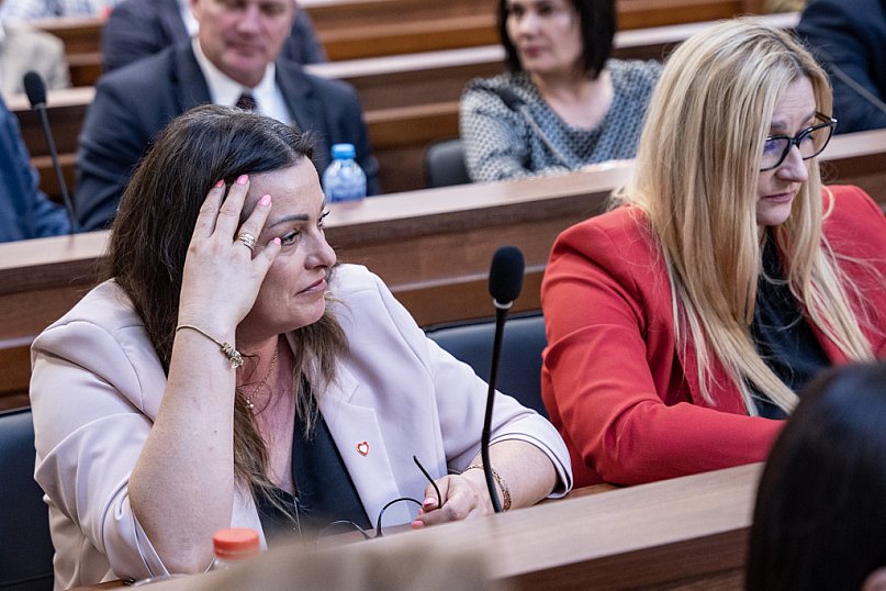 Pierwsza sesja Sejmiku wciąż trwa