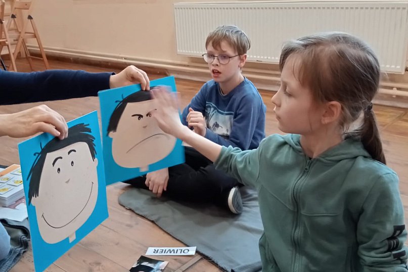 Jestem społeczny, bo się komunikuję i jestem aktywny