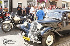 II Zlot pojazdów zabytkowych w Wieluniu-19298