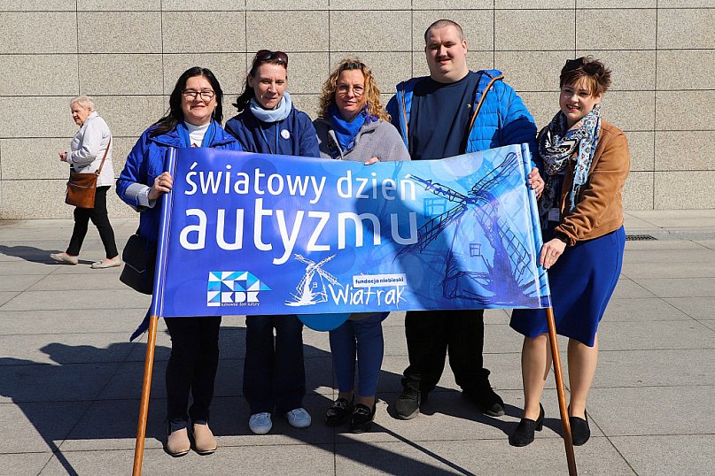 12. Marsz Na Niebiesko w Kutnie cz.2