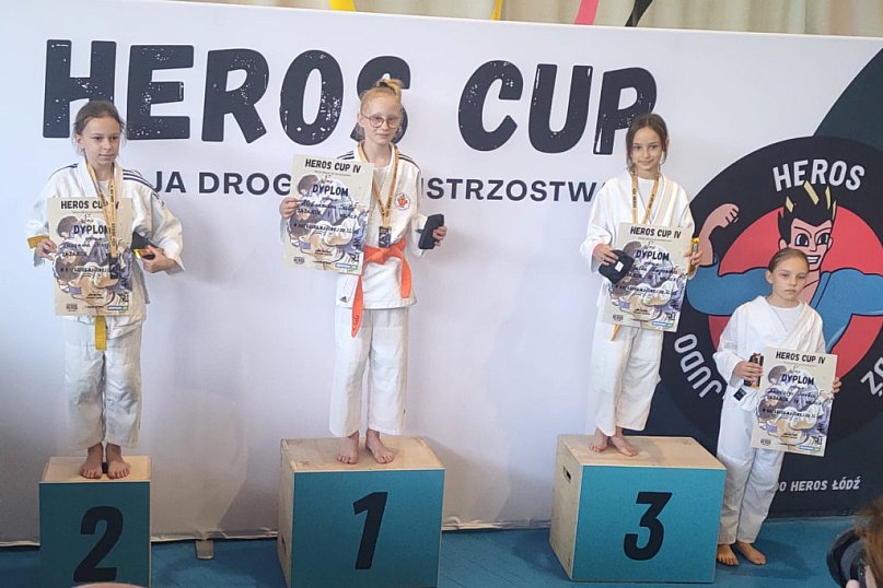 Judocy IPPON MDK Kutno z medalami