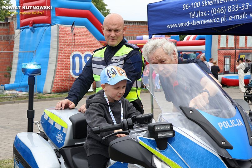 Bezpieczny Powiat. Piknik ze służbami