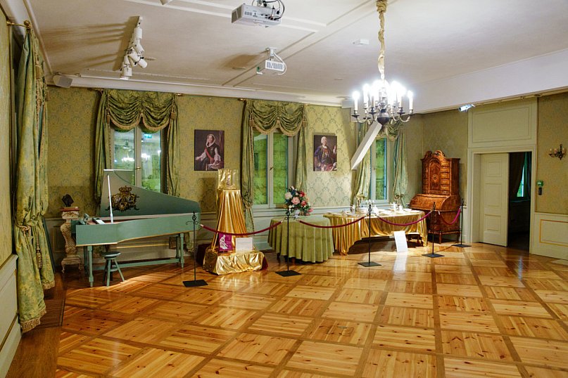 Królewski przystanek historii