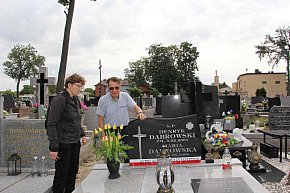 Pamięć i szarfy powstańcze-20028