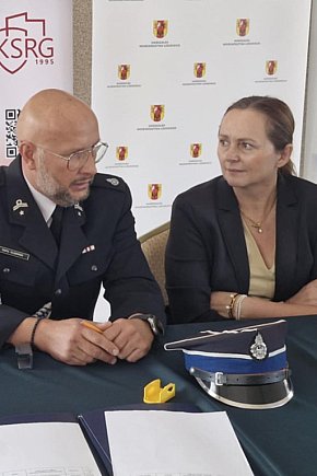 Podpisanie umów w Leszczynku-20062
