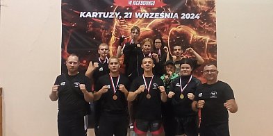  Udany występ kutnowskich kickboxerów-63128