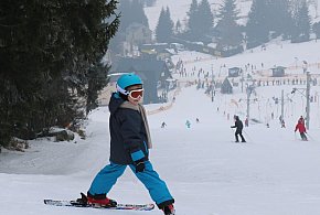 Zimowa przerwa od szkoły później niż zwykle. Sprawdź terminy ferii-65286