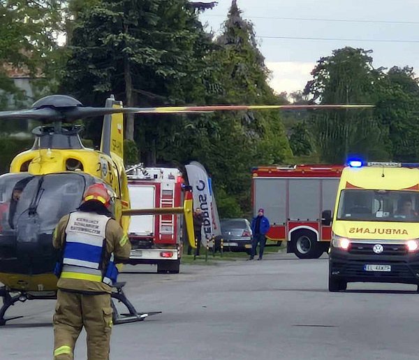 Kutno: Potrącił matkę z dzieckiem. Lądowały śmigłowce LPR-68365