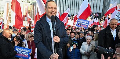 Nawrocki wygrywa w I turze w Łódzkiem i powiecie kutnowskim-68374