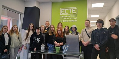 Praktyki marzeń na Krecie. Uczniowie "Troczewskiego" uczyli się zawodu w Grecji -68379