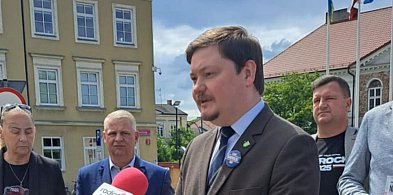 Daniel Kowalik: Historyczne zwycięstwo dr. Karola Nawrockiego -68693