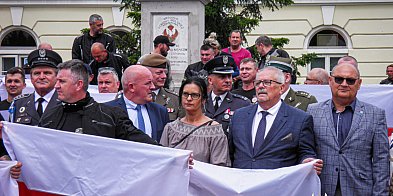 Motocyklowy Dzień Weterana – hołd bohaterom i pasja -68870