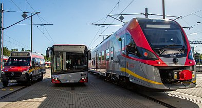 Nowe połączenia Łódzkiej Kolei Aglomeracyjnej na lato - korekta rozkładu jazdy-68872