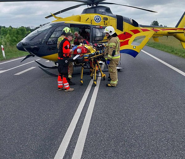 Wiele osób poszkodowanych. Na kilka godzin zablokowana droga Krośniewice-Łęczyca-68951