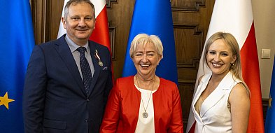 Radny Artur Gierula z odznaką „Za Zasługi dla Samorządu Terytorialnego”-69229