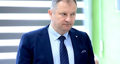 Czytelnicy pytają o uzasadnienie odznaki dla radnego Artura Gieruli-69379