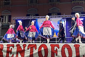 Zespół Pieśni i Tańca Ziemi Kutnowskiej reprezentował Polskę w  Sorrento-69412