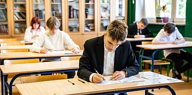 Jak ósmoklasiści zdali egzamin w powiecie kutnowskim?-69426