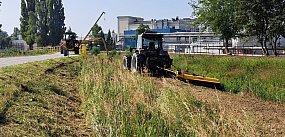 Trwa oczyszczanie koryta Ochni w Kutnie 