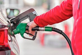 Ceny paliw rozjeżdżają się na stacjach. "Najdroższy od marca"-69701