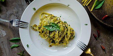 Lunche w Retro: rosół, schabowy, makarony, pierogi, sałatki-69882