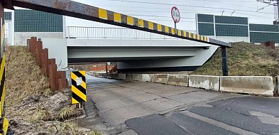 Tematy jak bumerang. Wiadukt i tunel na Józefowie-70016