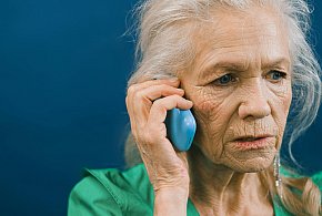 Choroba Alzheimera wyniszcza chorych i ich bliskich - lek spowalnia jej rozwój-70146