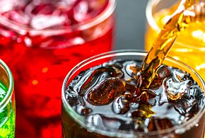 Polacy mocno dostaną po kieszeni. Alkohol i słodkie napoje zdrożeją-70281