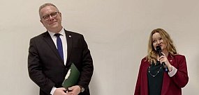 K. Erdman Teraz co sesja będzie uchwała o wynagrodzeniu