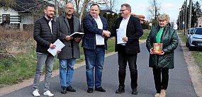 Mieszkańcy Piwek i Bożej Woli doczekają się chodnika