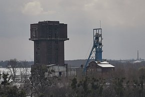 Pięcioletnie urlopy i nawet 170 tys. zł odprawy. Zmiany dla dużej grupy-70762