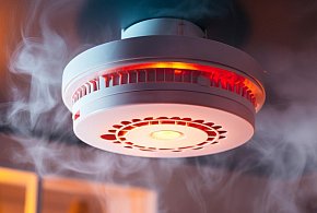 Rewolucja w przepisach pożarowych. Nowe obowiązki dla właścicieli domów i firm-71723