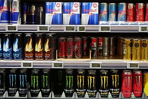 Popularne napoje pójdą ostro w górę. Rząd szykuje podwyżkę VAT-72590