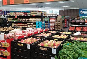 Do której zrobisz zakupy w Sylwestra? Znane sieci podały godziny-73088