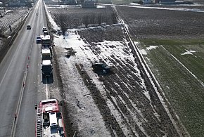 Tragiczny wypadek na DK91. Nie żyje 19-latka, dwie osoby ranne