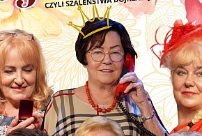 Być kobietą, czyli szaleństwa dojrzałej młodości. Bilety na spektakl w ŻDK