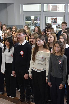 XLII Dni Historii w II LO-20277