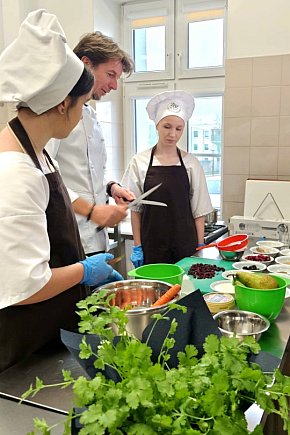  Chicken Challenge-20322