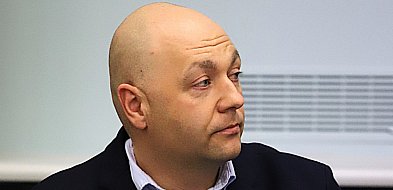 Radny Walczak czuje miętę do radnego Stępniewskiego? O co chodzi w zmianach w KBO-72146