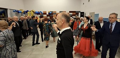 Bal maturalny Uniwersytetu Trzeciego Wieku-72215