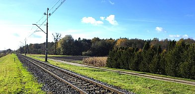 Szybsze pociągi i wygodniejsze perony na trasie Łódź – Kutno