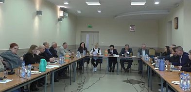 Głosowanie, które się opłaciło. Burmistrz Dorota Dąbrowska i radni z podwyżkami