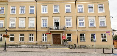 Czy „nocna prohibicja” w Kutnie rozstrzygnie się w ankiecie?