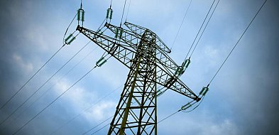 Bez map, bez jasnych informacji. Linia 110 kV może przeciąć działki w gminach