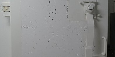 Sejf na broń i akcesoria w jednym miejscu – jak sensownie zorganizować przestrzeń