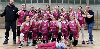 III miejsce koszykarek KS SIRMAX KUTNO w Wojewódzkiej Lidze U14