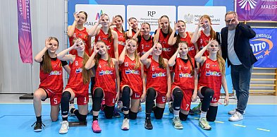 Kadra województwa łódzkiego koszykarek trzecia na olimpiadzie